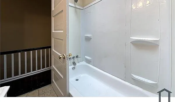 6670 Chew Ave — Photo 7