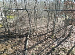 3206 Warpath Dr, Crossville, TN 38572