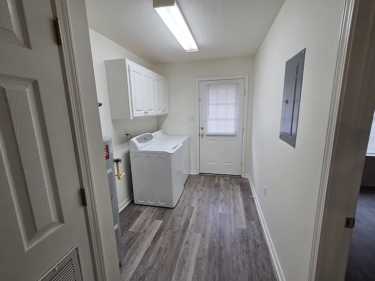 22 Hunter Ln #22A — Photo 6