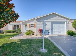 1052 Golden Grove Dr, The Villages, FL 32162