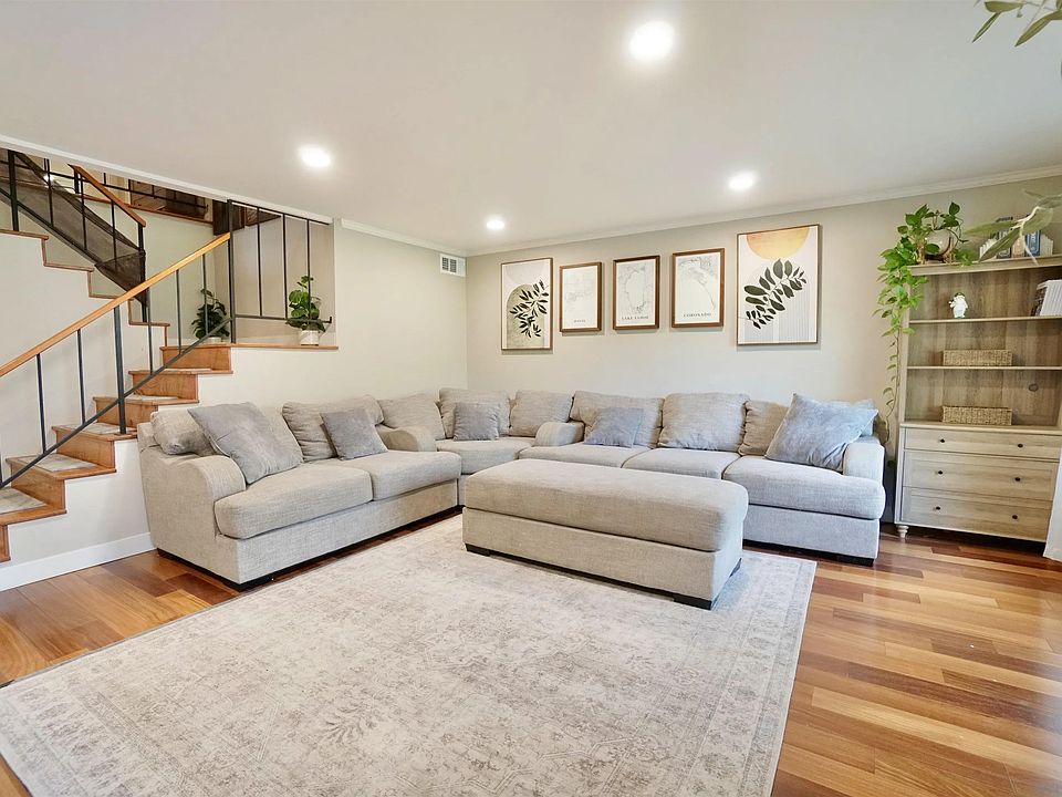 1st image of 9850 Rimpark Way