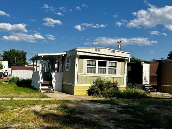211 W 3rd St Trailer 9, Stevensville, MT 59870