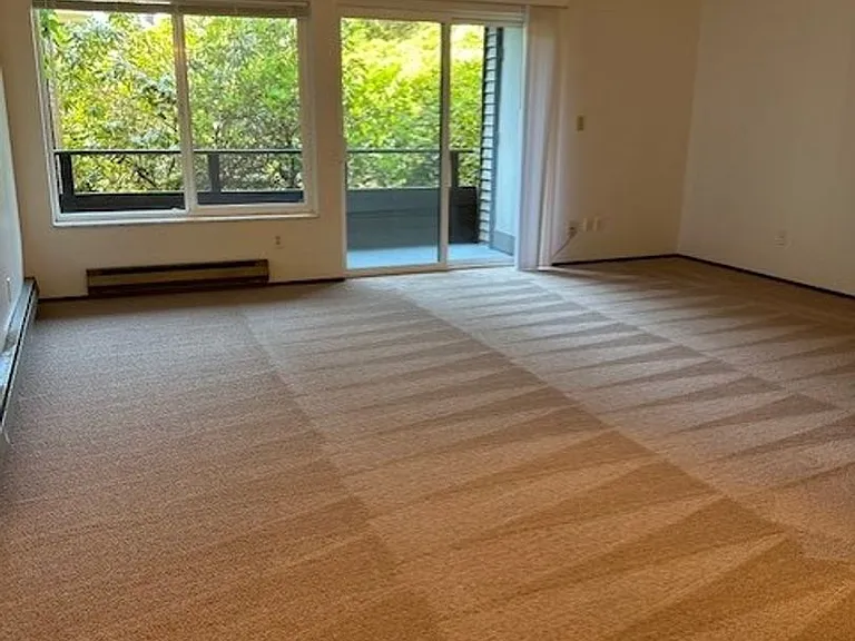Magnolia Crestview | Classic Seattle Living at the Top of the Hill — Photo 7