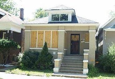1st image of 11242 S Edbrooke Ave #House