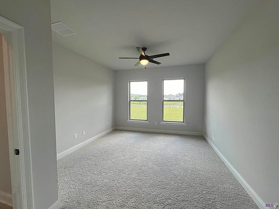 4th image of 26099 Purdy Ave