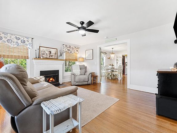 4th image of 605 E Fairplay Blvd