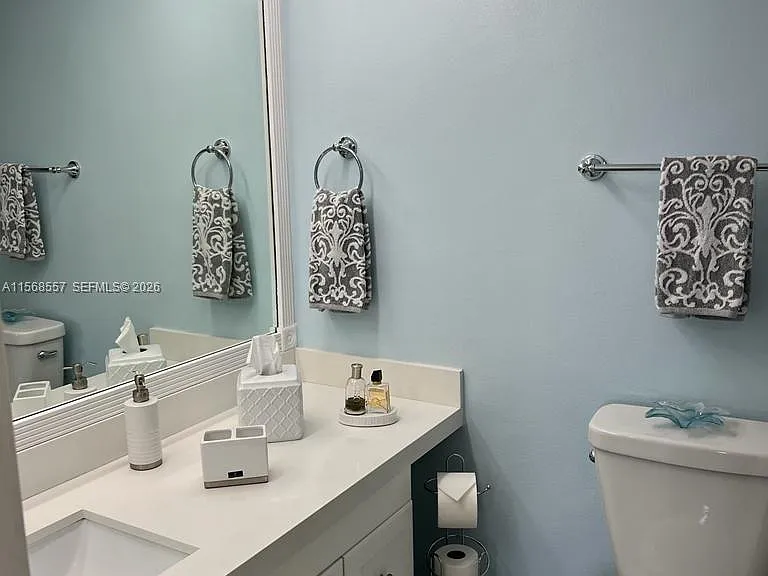 6770 Indian Creek Dr #5C — Photo 23