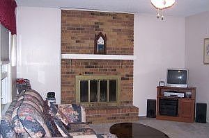 5th image of 442 N Glacier Dr