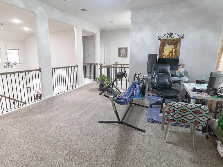 9785 Hickory Hill Rd — Photo 25