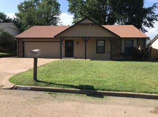 1917 Valley Rd, Sapulpa, OK 74066