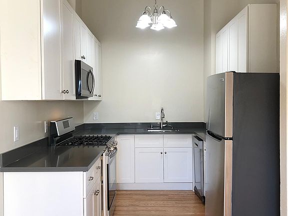 2nd image of 1275 Buchanan St APT 7