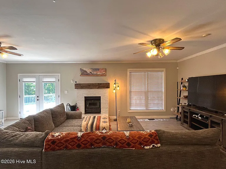 8879 Cliffdale Rd — Photo 6