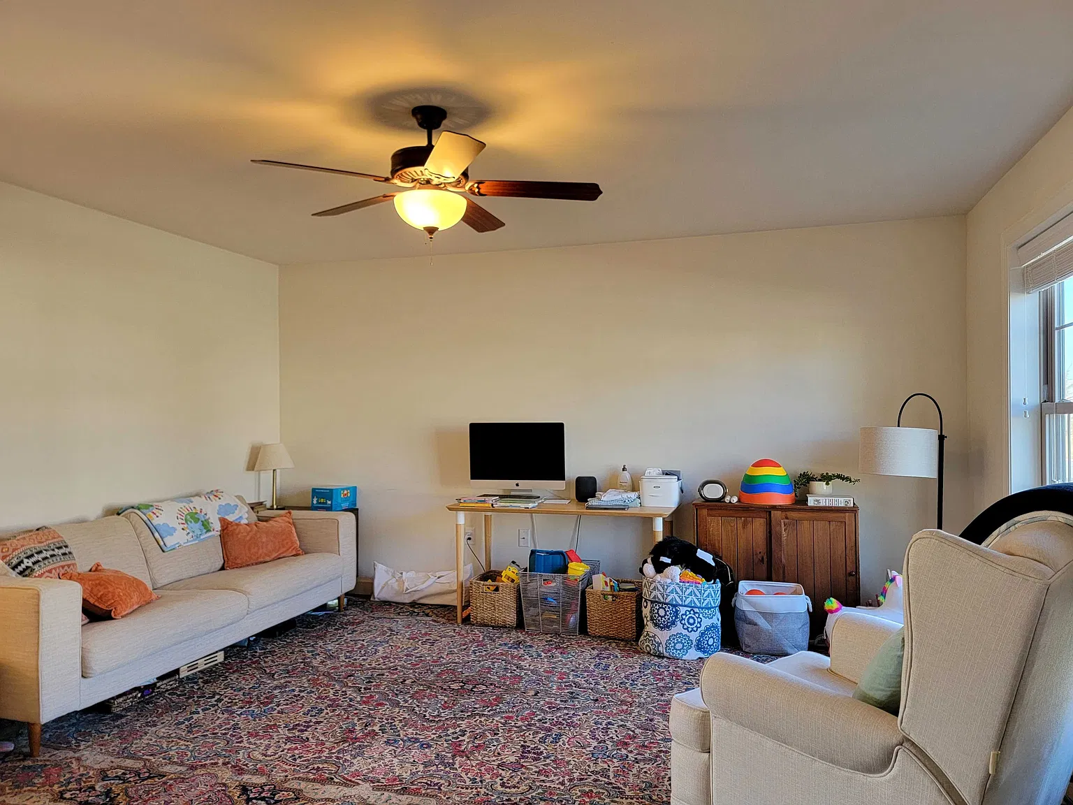 3 bed, 2.5 bath, 1634 sqft, $2,295 — Photo 3