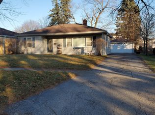 245 S Bothwell St, Palatine, IL 60067