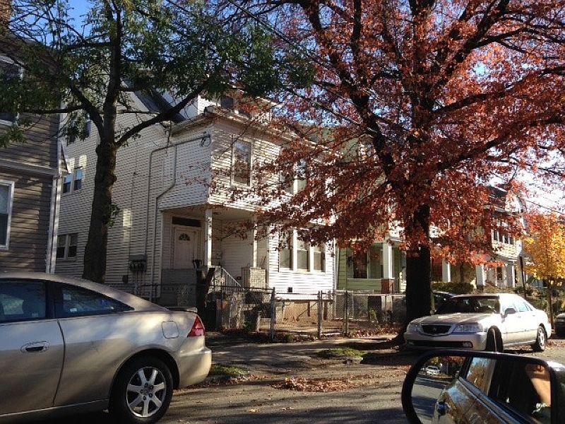 1st image of 886-888 S 20th St