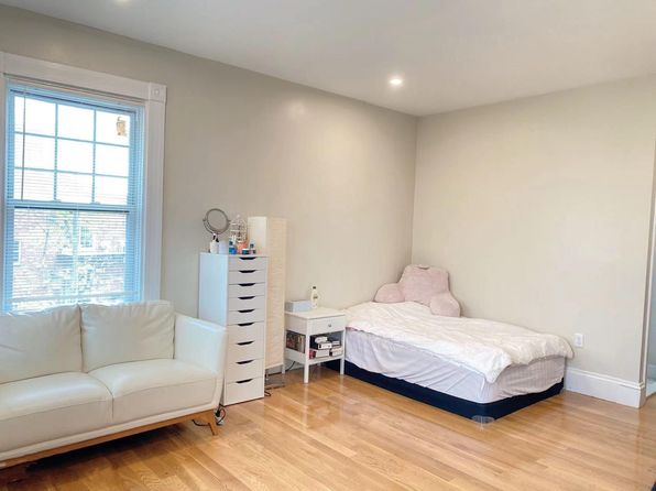 18 Grand View Ave #6