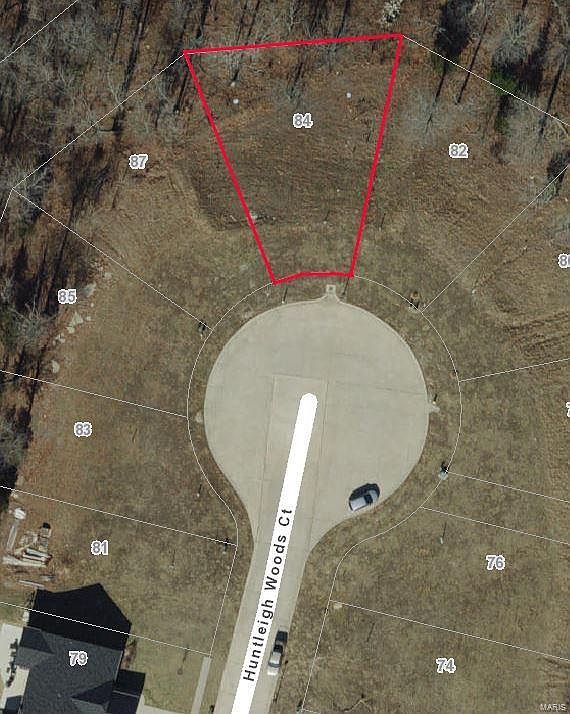 1st image of 84 Huntleigh Woods Ct