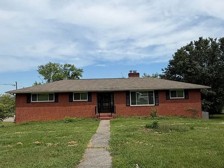 8604 Sultan Ln — Photo 1
