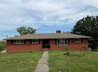 8604 Sultan Ln, Knoxville, TN 37923