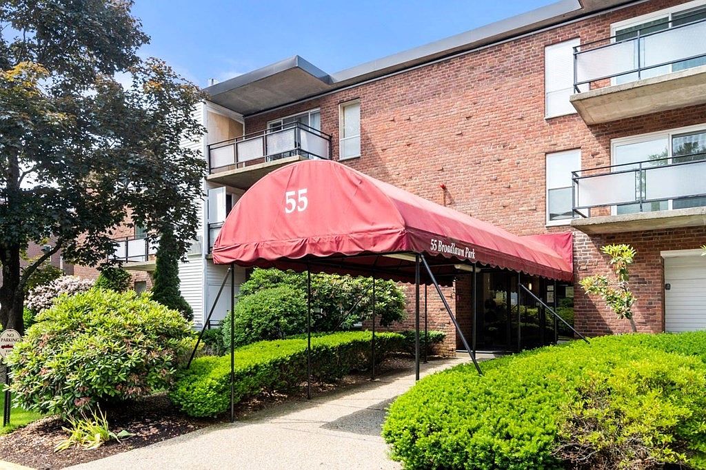 55 Broadlawn Park APT 18A, Chestnut Hill, MA 02467 Zillow