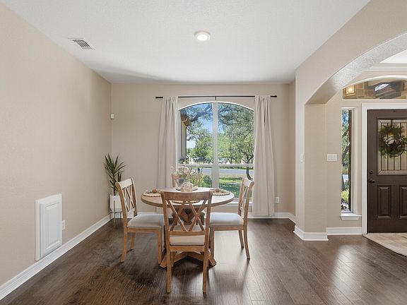 3rd image of 1508 Havenwood Blvd