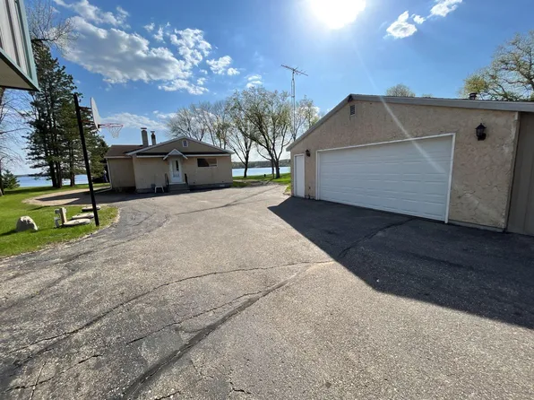 11253 Alcott Dr, Sauk Centre, MN 56378