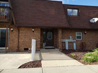 235 Woodrow St APT 1B, Manhattan, IL 60442