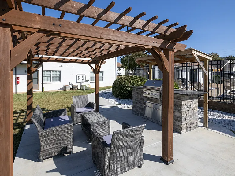 Gas Grilling Station with Soft Seating