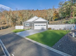 1851 NE Alameda Ave, Roseburg, OR 97470