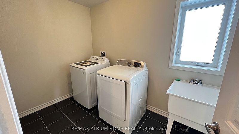 Kitchener House for rent - 6 Bedrooms — photo 26