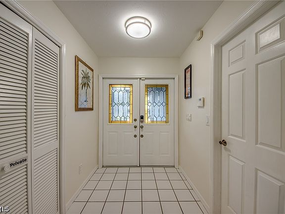 5th image of 14933 Bonaire Cir