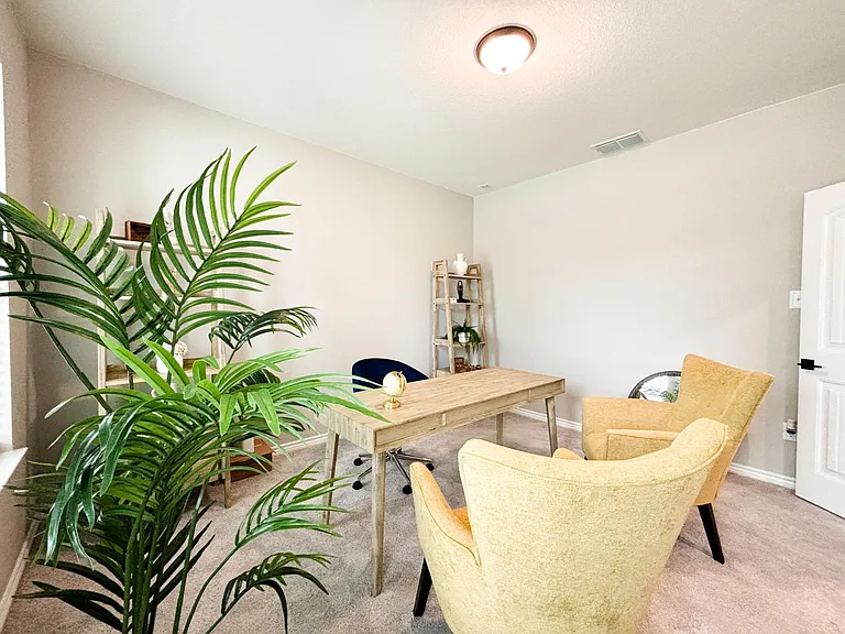 8134 Emmeline Dr — Photo 27