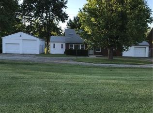 1542 Slate Run Rd, New Albany, IN 47150