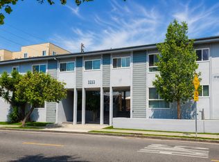 3333 San Marino St #13, Los Angeles, CA 90006