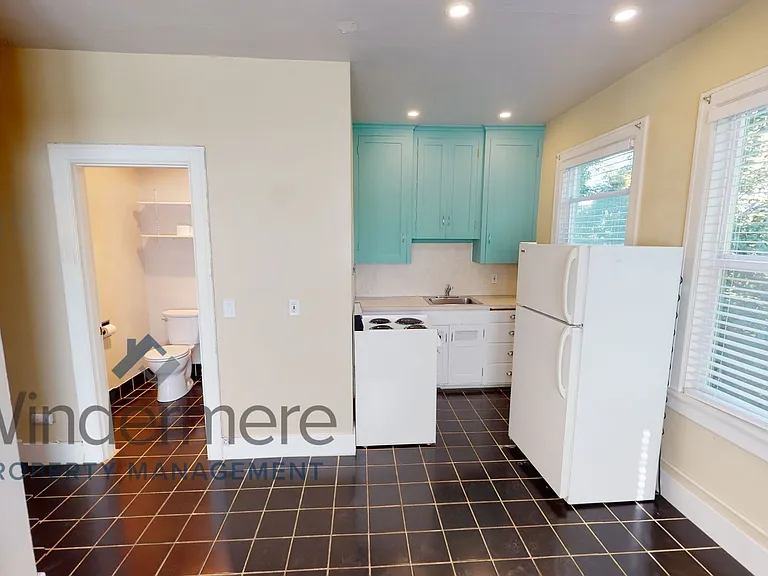 336 S Palouse St — Photo 3
