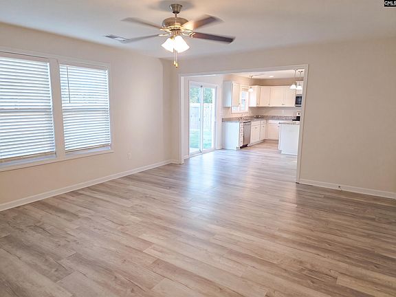 3rd image of 2050 Barnhart Dr