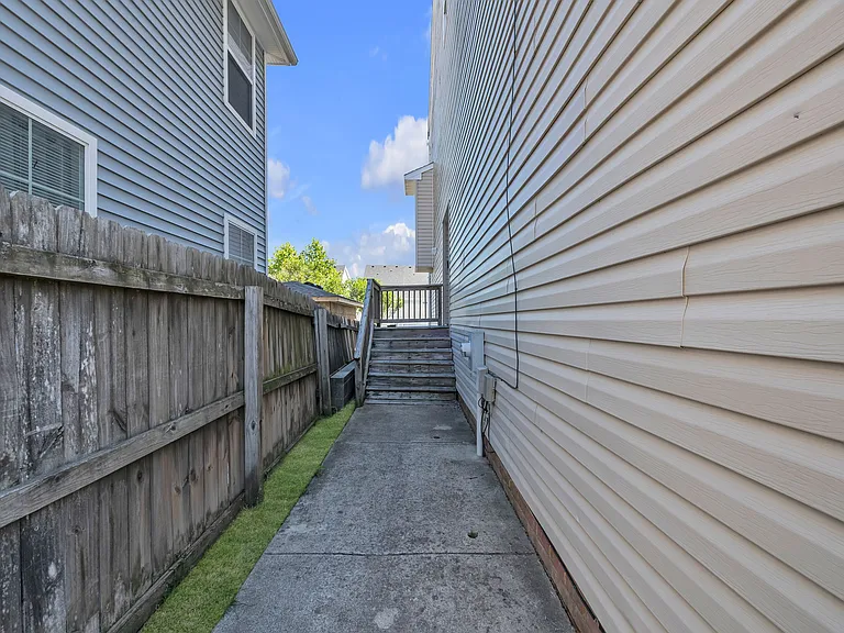 1012 Hillside Ave #A — Photo 5