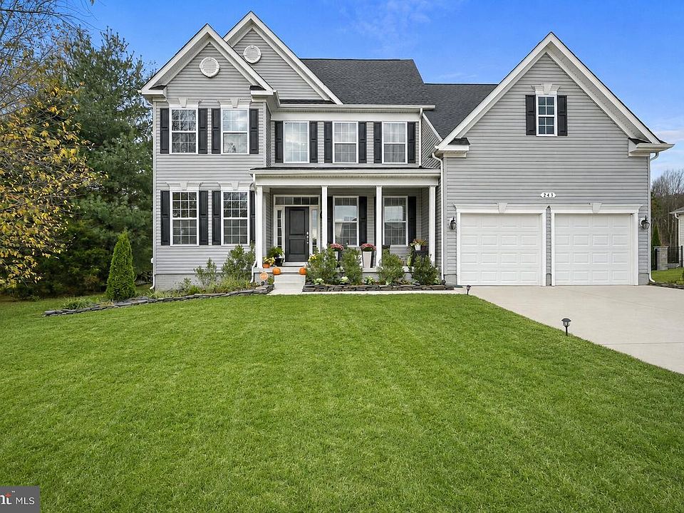 1st image of 243 Grapevine Way