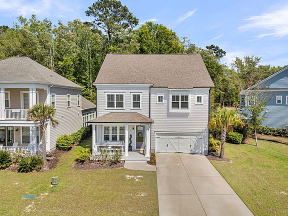 3rd image of 2680 Fountainhead Way