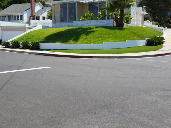 3908 S Cloverdale Ave, Los Angeles, CA 90008