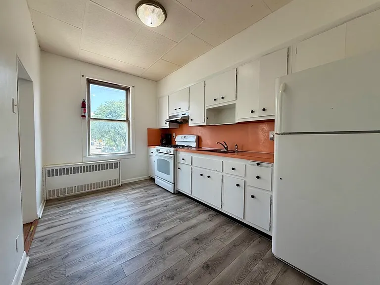 743 W Side Ave #2 — Photo 9