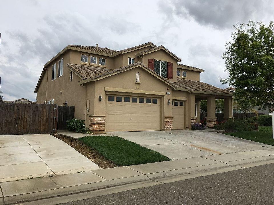1st image of 461 Sparrow Dr