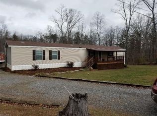 53 Woods Edge Rd, Cana, VA 24317
