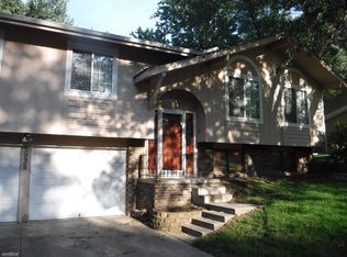 5935 S 140th Ave, Omaha, NE 68137