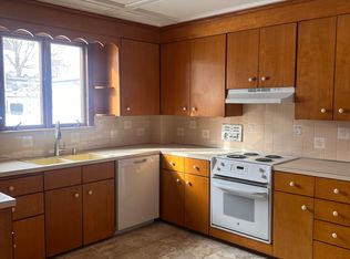 5 Lenox Rd #1, Peabody, MA 01960