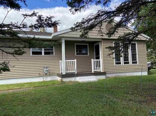 13 Gibson Rd, Silver Bay, MN 55614