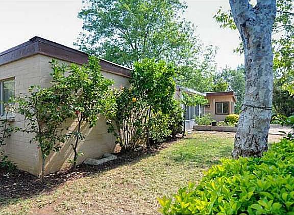 3rd image of 409 Eldorado Dr