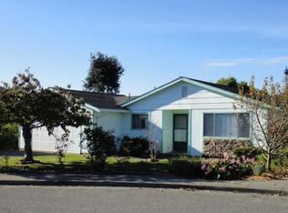 1972 Strawberry Ct, McKinleyville, CA 95519