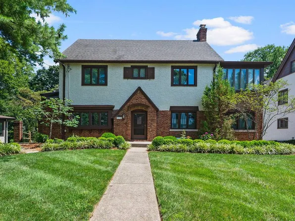 3778 Broadview Dr, Cincinnati, OH 45208