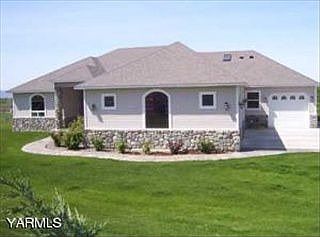 2nd image of 1890 Highland Dr